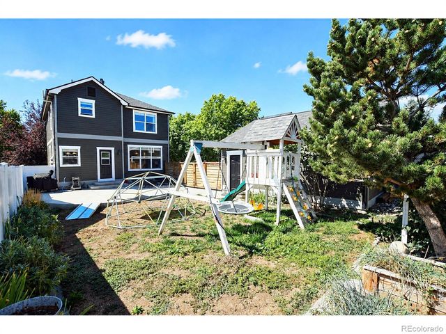 1414 Canal Drive, Windsor, CO 80550