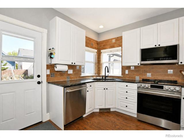 1414 Canal Drive, Windsor, CO 80550