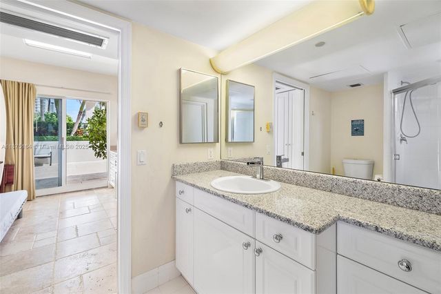 4775 Collins Ave CA-A14, Miami Beach, FL 33140