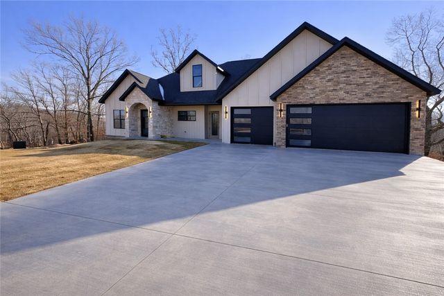 8913 Anew Road, Rogers, AR 72756