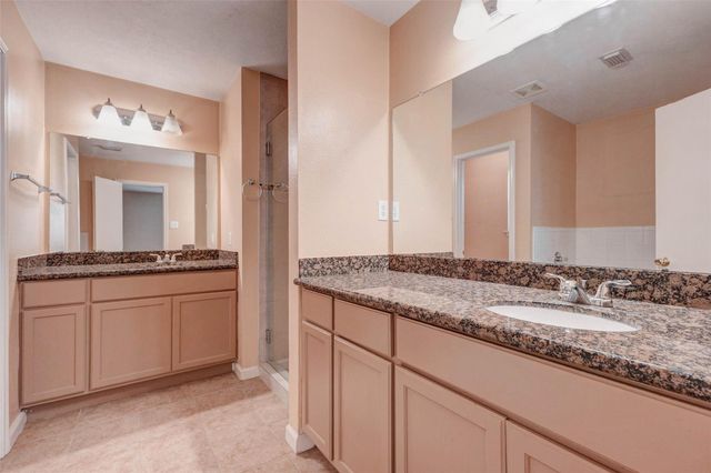 11956 Braes Park Drive, Houston, TX 77071