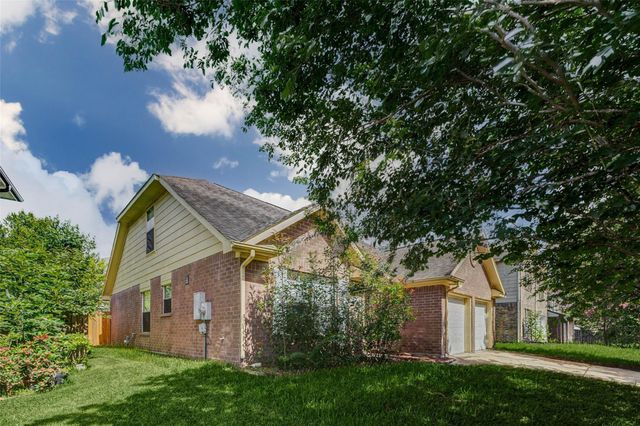 11956 Braes Park Drive, Houston, TX 77071