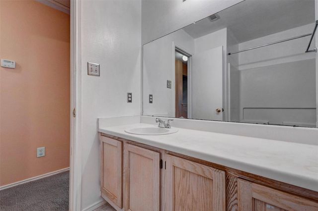 11956 Braes Park Drive, Houston, TX 77071