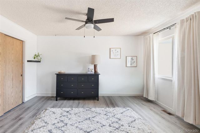 10192 Quivas Street, Thornton, CO 80260