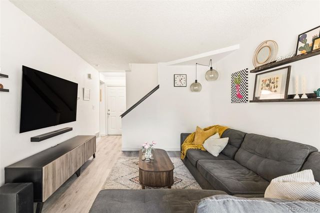 10192 Quivas Street, Thornton, CO 80260