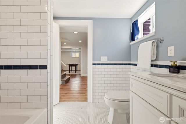 515 N 122nd Street, Seattle, WA 98133