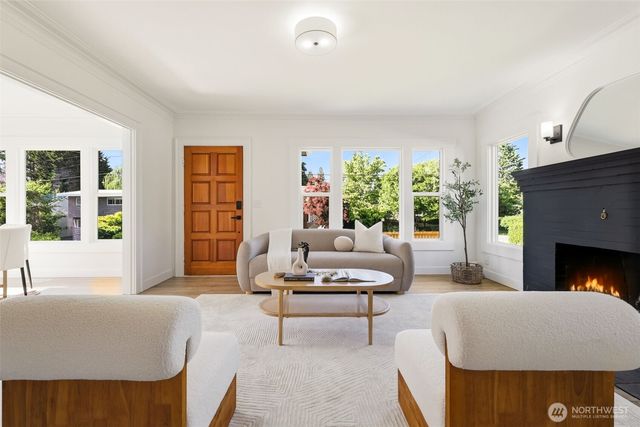 515 N 122nd Street, Seattle, WA 98133