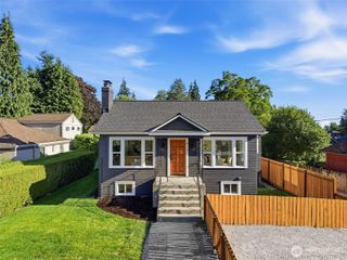 515 N 122nd Street, Seattle, WA 98133