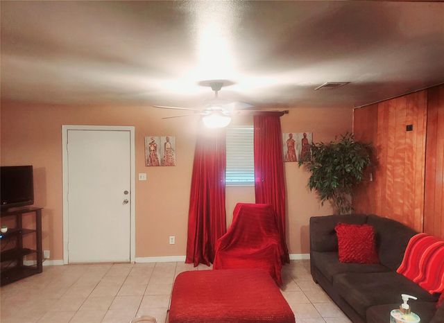 6762 Glen Rock Drive, Houston, TX 77087