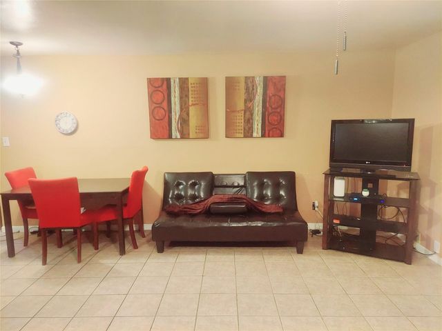 6762 Glen Rock Drive, Houston, TX 77087