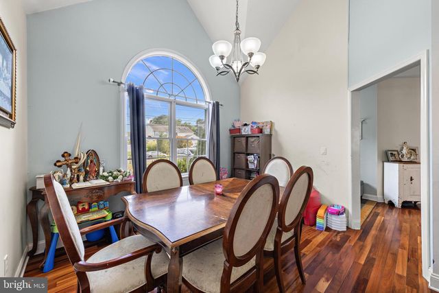 1016 BEACH LN, Manahawkin, NJ 08050