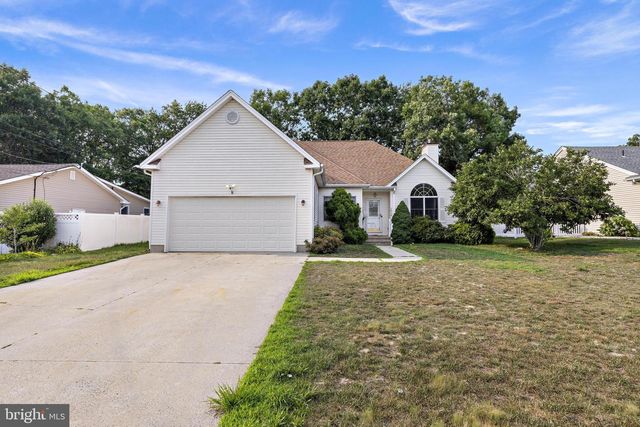 1016 BEACH LN, Manahawkin, NJ 08050