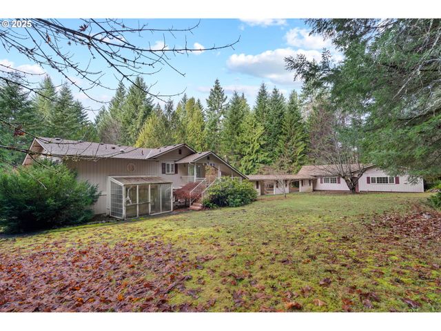 57232 CEDAR CREEK Rd, Scappoose, OR 97056