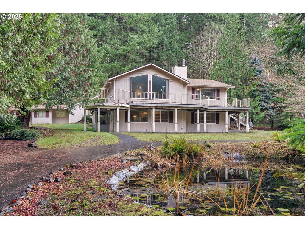 57232 CEDAR CREEK Rd, Scappoose, OR 97056