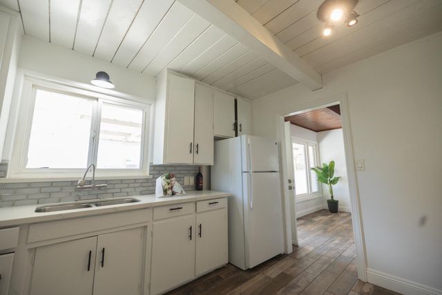 1417 Giahos Ave, Modesto, CA 95358