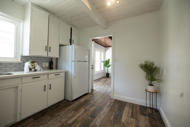 1417 Giahos Ave, Modesto, CA 95358