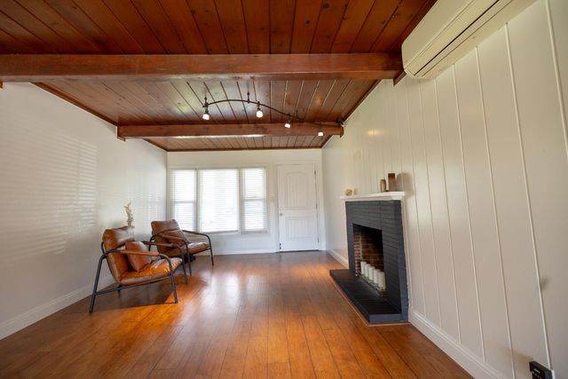 1417 Giahos Ave, Modesto, CA 95358