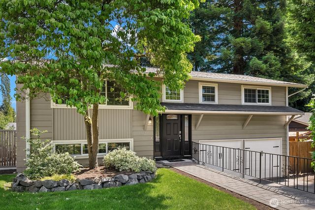 13426 121st Avenue NE, Kirkland, WA 98034