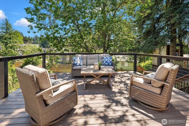 13426 121st Avenue NE, Kirkland, WA 98034