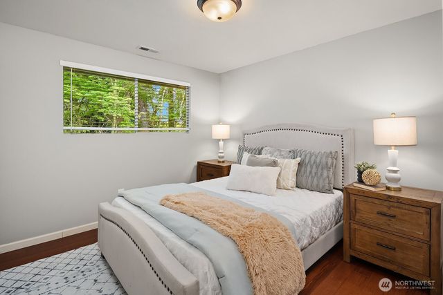 13426 121st Avenue NE, Kirkland, WA 98034