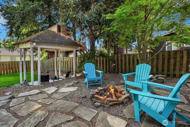 13426 121st Avenue NE, Kirkland, WA 98034