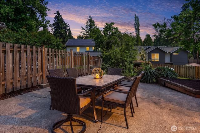 13426 121st Avenue NE, Kirkland, WA 98034