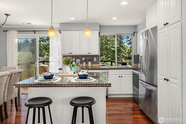 13426 121st Avenue NE, Kirkland, WA 98034