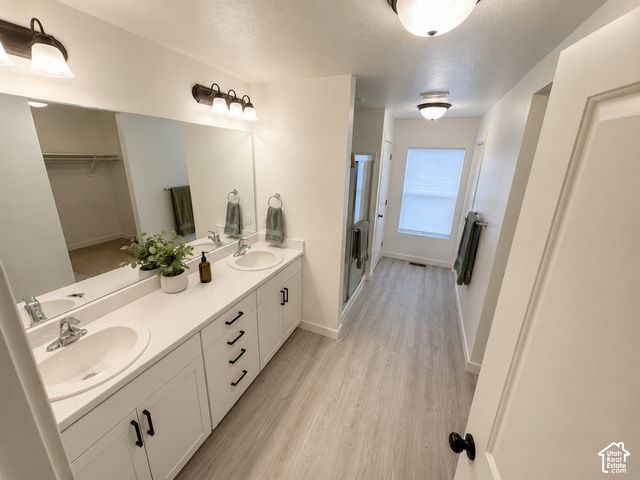 5163 N FOLKSTONE DR, Eagle Mountain, UT 84005