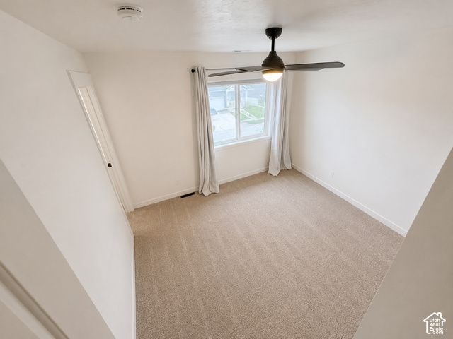 5163 N FOLKSTONE DR, Eagle Mountain, UT 84005