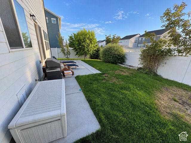 5163 N FOLKSTONE DR, Eagle Mountain, UT 84005