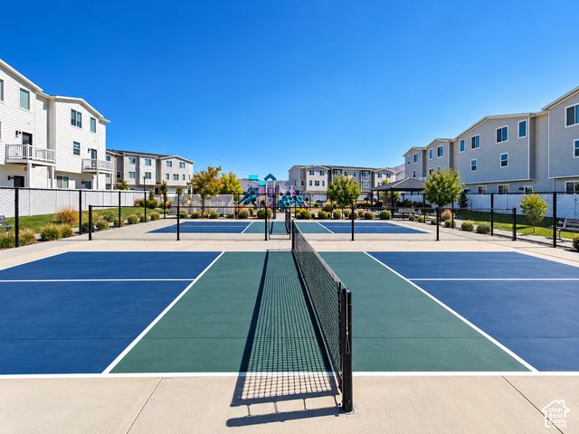 5163 N FOLKSTONE DR, Eagle Mountain, UT 84005