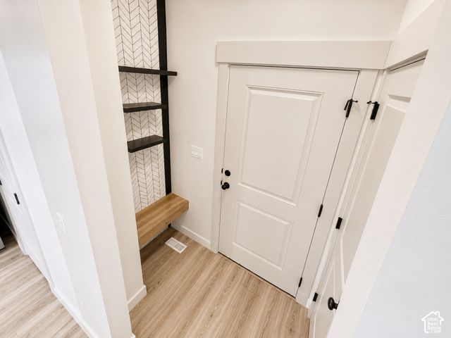 5163 N FOLKSTONE DR, Eagle Mountain, UT 84005