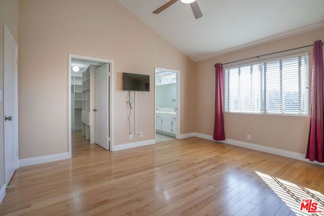 4245 Alhama Drive, Woodland Hills, CA 91364