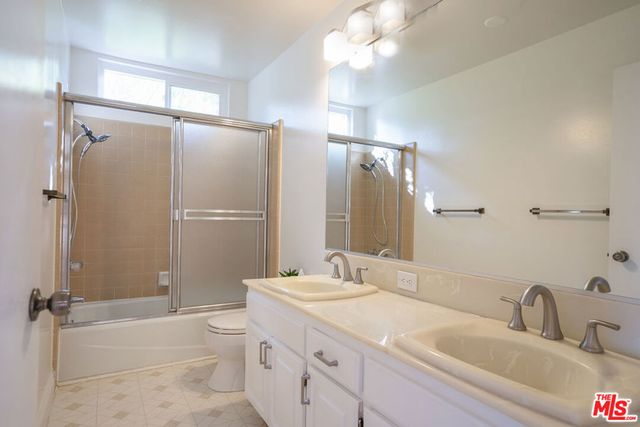 4245 Alhama Drive, Woodland Hills, CA 91364