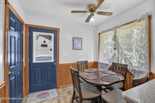1972 Gunn Road, Holt, MI 48842