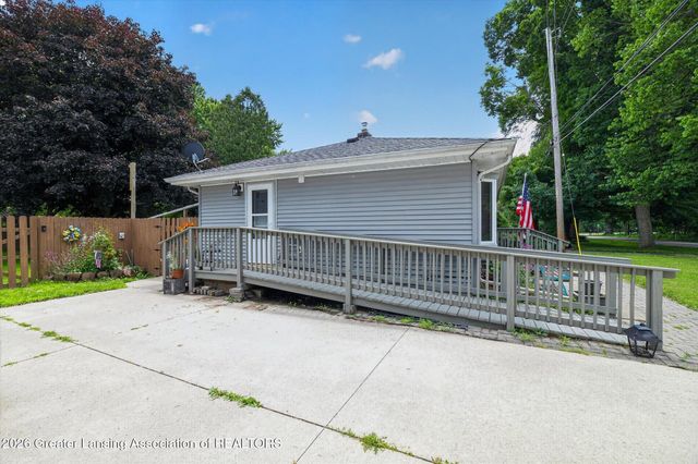 1972 Gunn Road, Holt, MI 48842