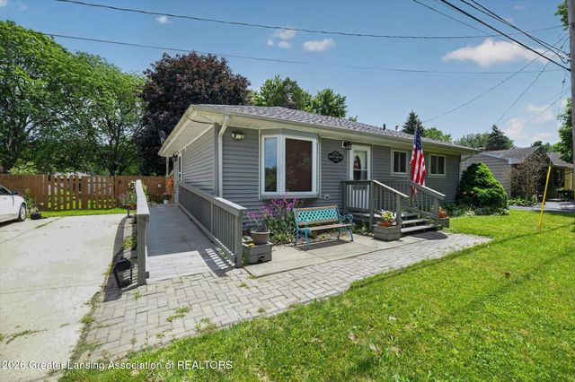 1972 Gunn Road, Holt, MI 48842