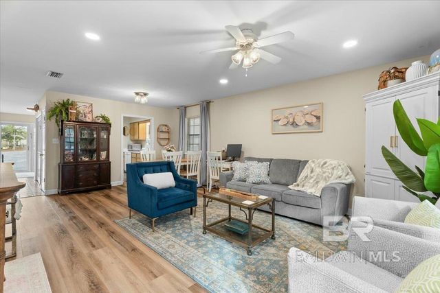 320 Volanta Avenue C-1, Fairhope, AL 36532