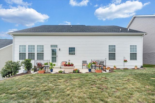 2141 Kings Walk DR, Roanoke, VA 24012