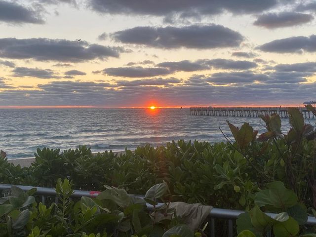 101 S Golfview Road 5, Lake Worth Beach, FL 33460