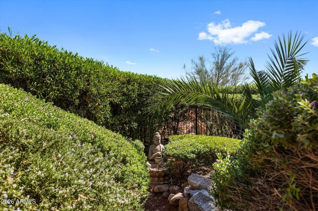 15537 E Palisades Boulevard, Fountain Hills, AZ 85268
