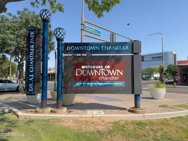 274 N Delaware Street B, Chandler, AZ 85225