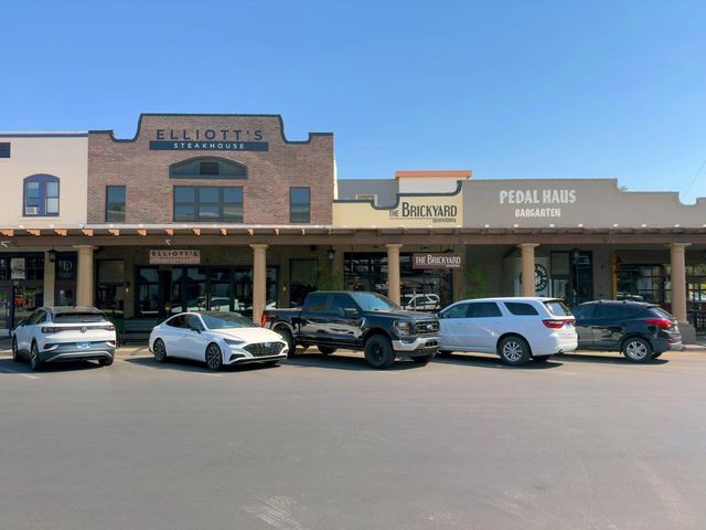 274 N Delaware Street B, Chandler, AZ 85225
