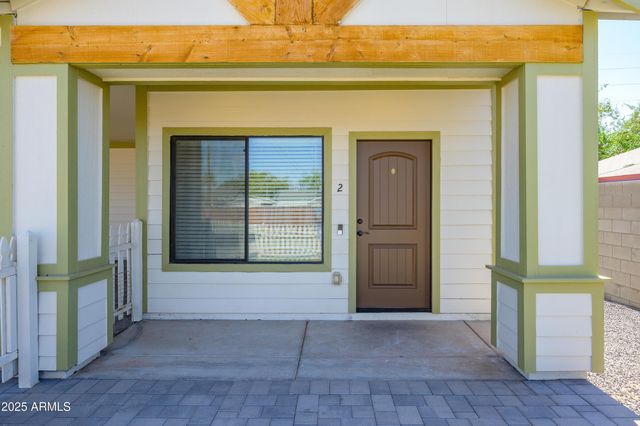 274 N Delaware Street B, Chandler, AZ 85225