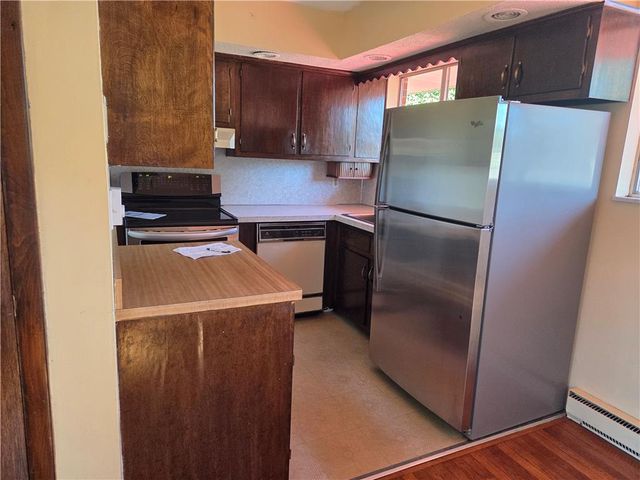 813 Euclid Avenue, Salisbury Twp, PA 18015