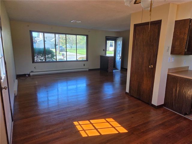 813 Euclid Avenue, Salisbury Twp, PA 18015
