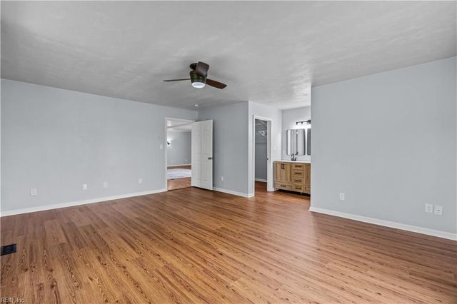 2020 Sanderson RD, Chesapeake, VA 23322
