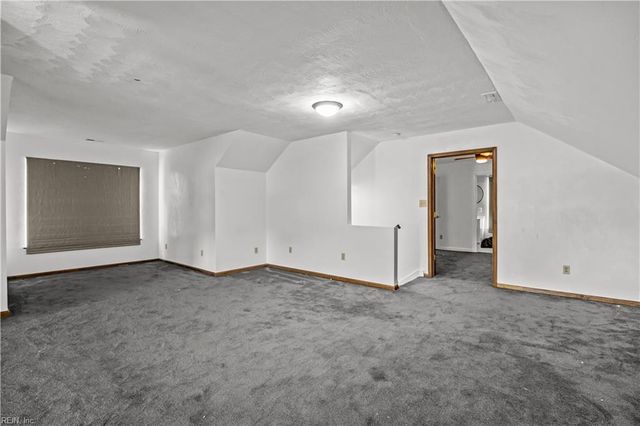 2020 Sanderson RD, Chesapeake, VA 23322