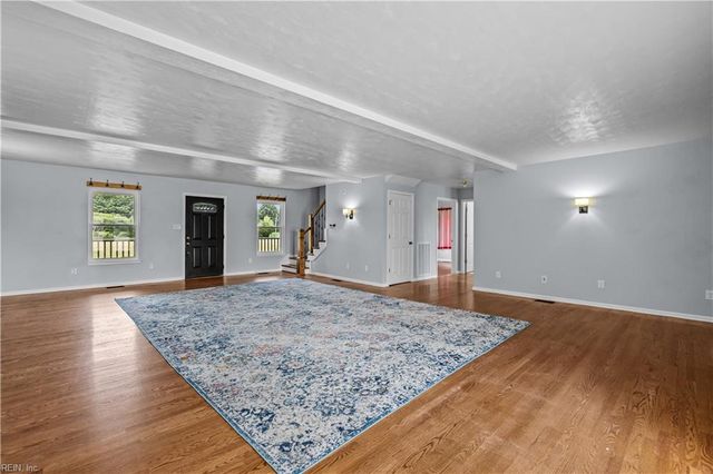 2020 Sanderson RD, Chesapeake, VA 23322