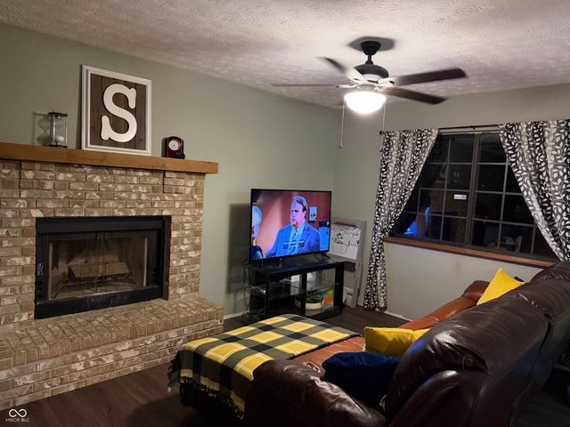 1377 Westridge Court, Greenwood, IN 46142
